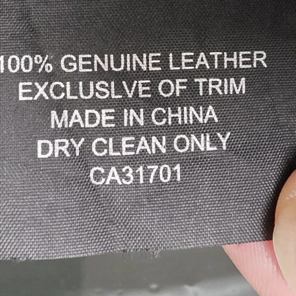 Black Leather Biker Vest Sz 48 - Picture 11 of 11